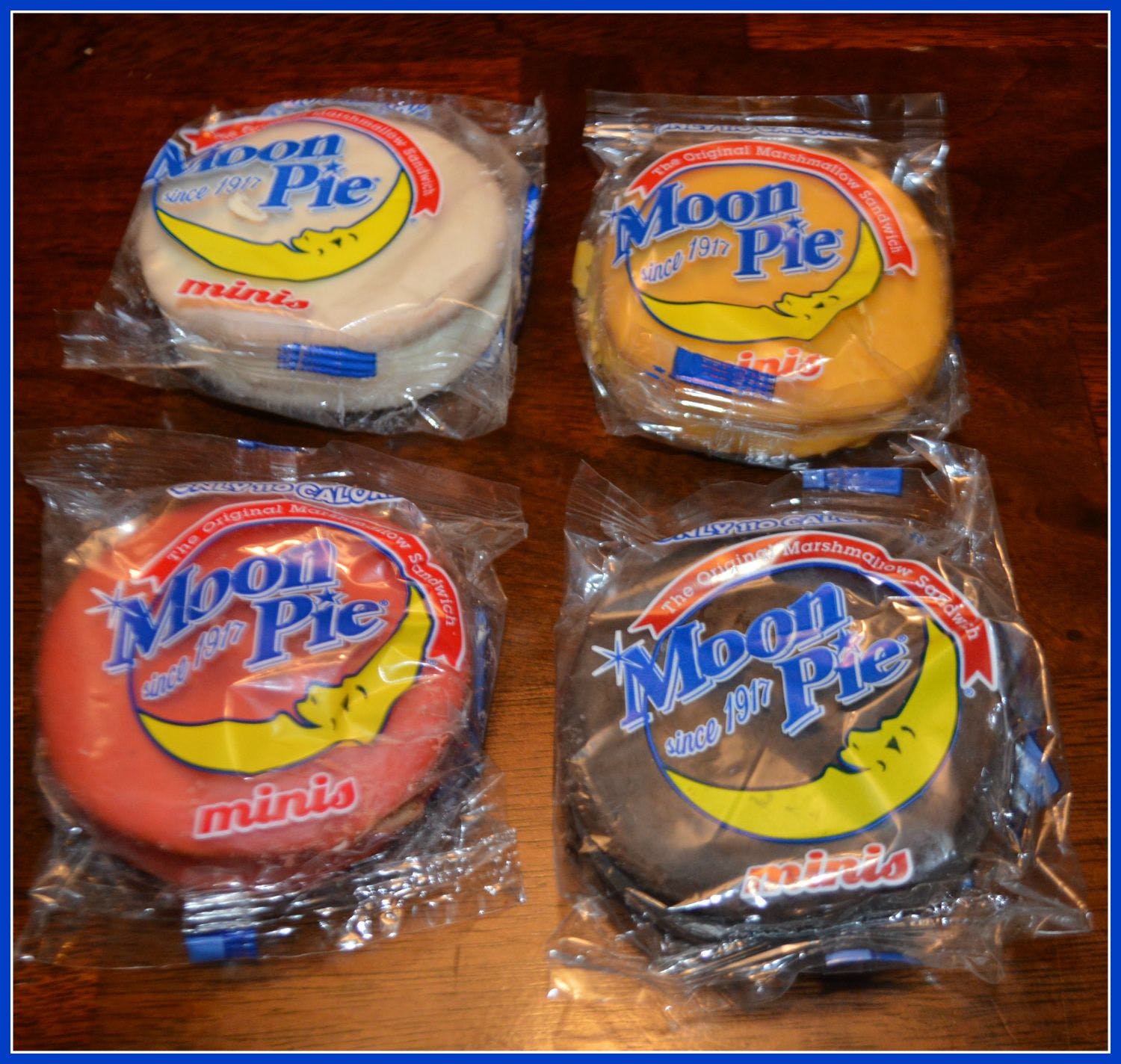 Order Two Moon Pie Minis - Two Moon Pie Minis food online from Aurelio's Pizza store, Morris on bringmethat.com