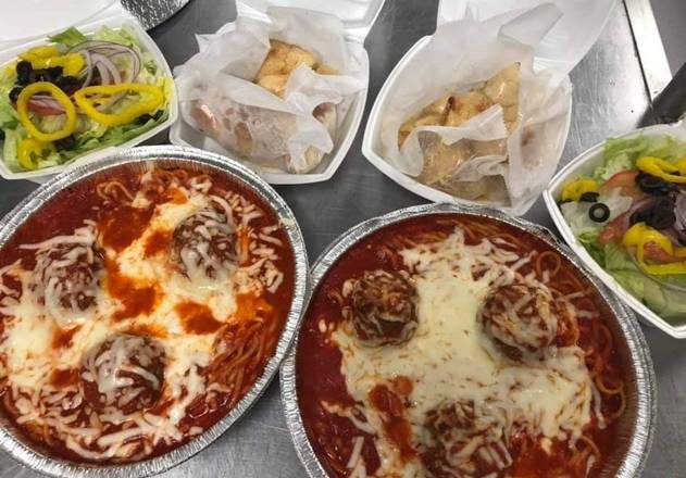 Order Choose any Pasta Dinner food online from Cardano's Pizza & Wings store, Syracuse on bringmethat.com
