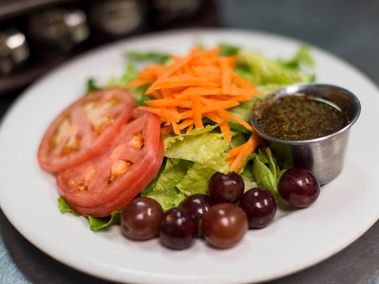 Order Garden Salad food online from Cafe At Pharr store, Dunwoody on bringmethat.com