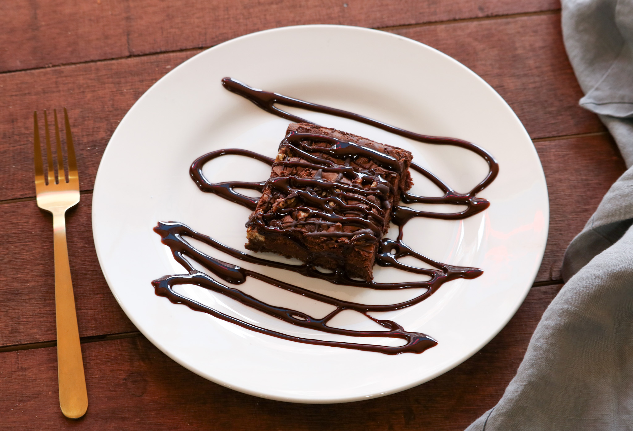 Order Chocolate Brownie food online from Andalus Pizza & Cafe store, Brighton on bringmethat.com