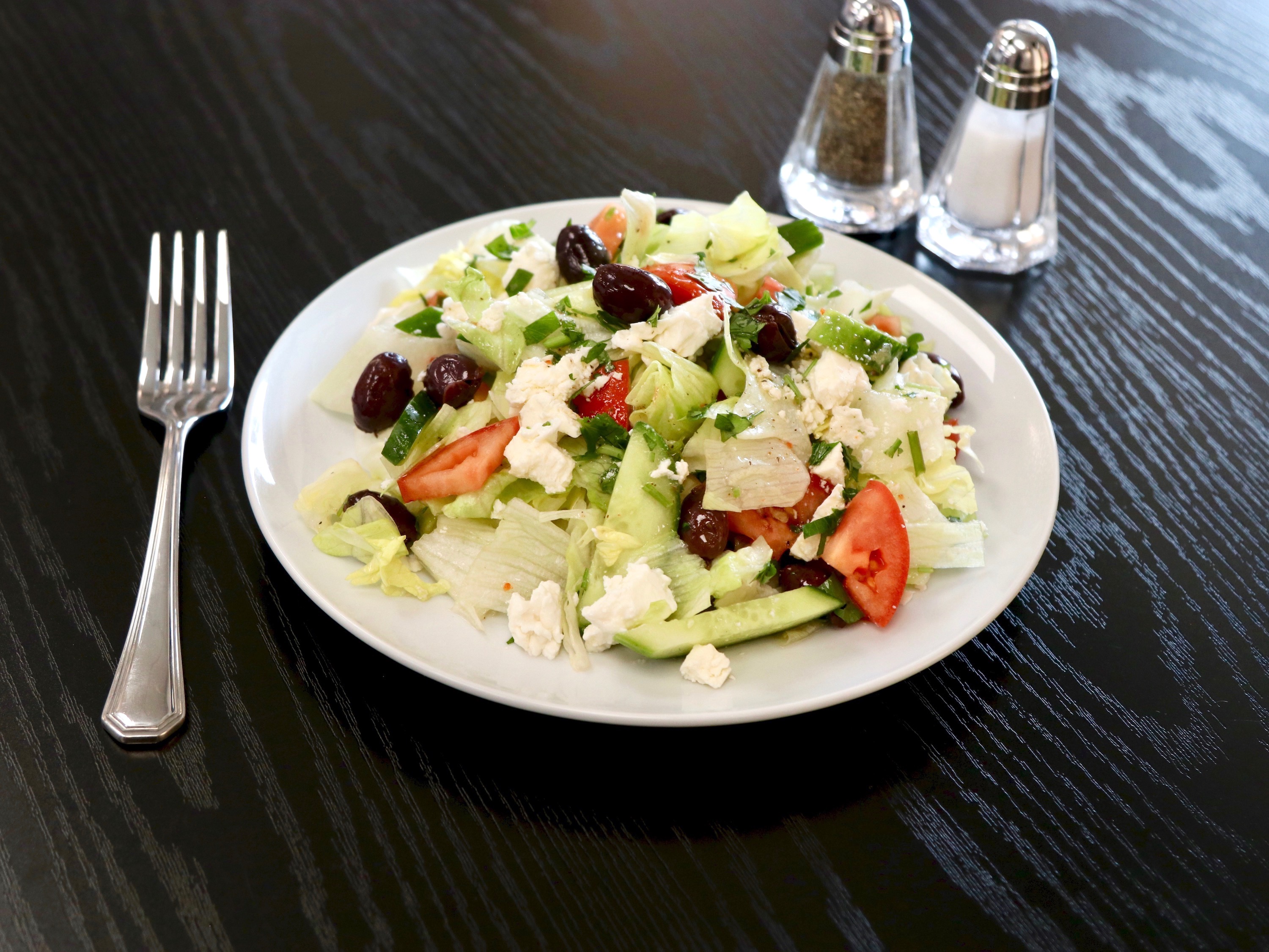 Order Greek Salad food online from Chop' N Grill Bbq store, Burbank on bringmethat.com