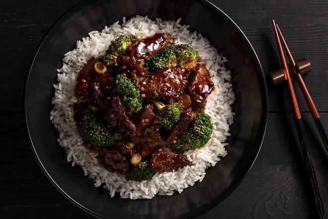 Order Beef with Broccoli Bowl food online from P.F. Chang store, Maumee on bringmethat.com