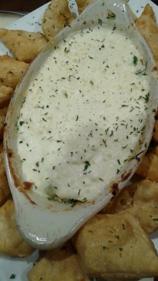 Order Spinach Artichoke and Bacon Dip food online from Rachetti Cafe & Pizzeria store, Flowery Branch on bringmethat.com