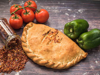 Order Cheese Calzone food online from Pat Pizza & Pasta store, Holmes on bringmethat.com