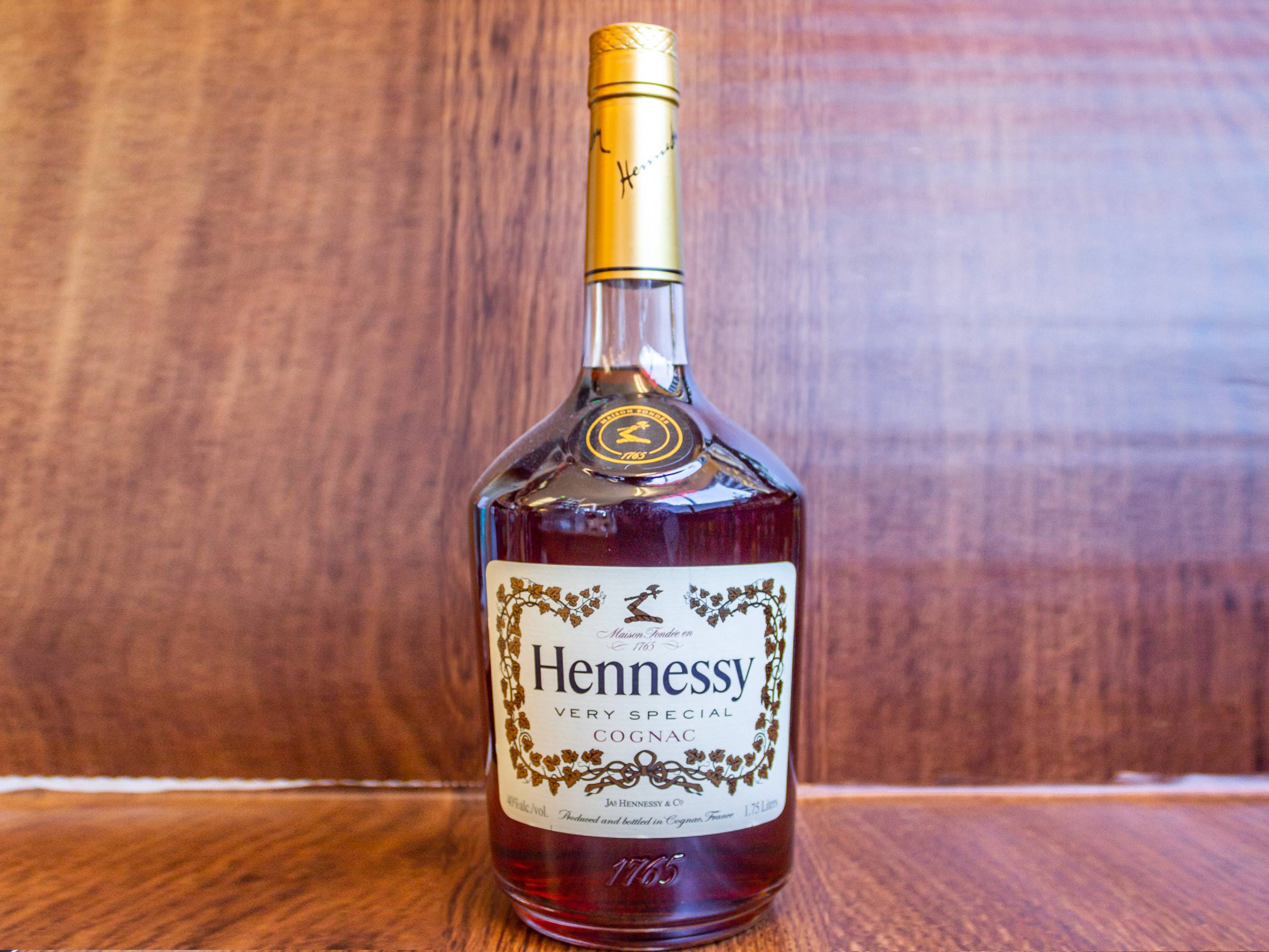 Order Hennessy VS food online from Fort Hill Liquor Store store, Rochester on bringmethat.com