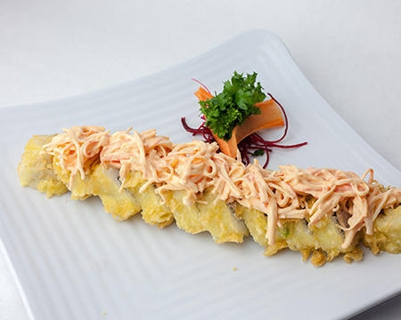 Order Fiji Roll food online from Kumori Sushi & Teppanyaki store, San Antonio on bringmethat.com