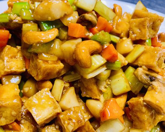 Order 腰豆付Cashew Nuts Tofu food online from Chopsticks store, Kent on bringmethat.com