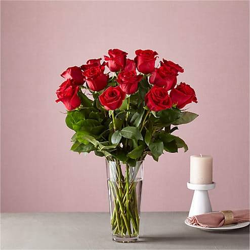 Order 18 Long Stem Red Roses food online from Pro Flowers store, EL MONTE on bringmethat.com