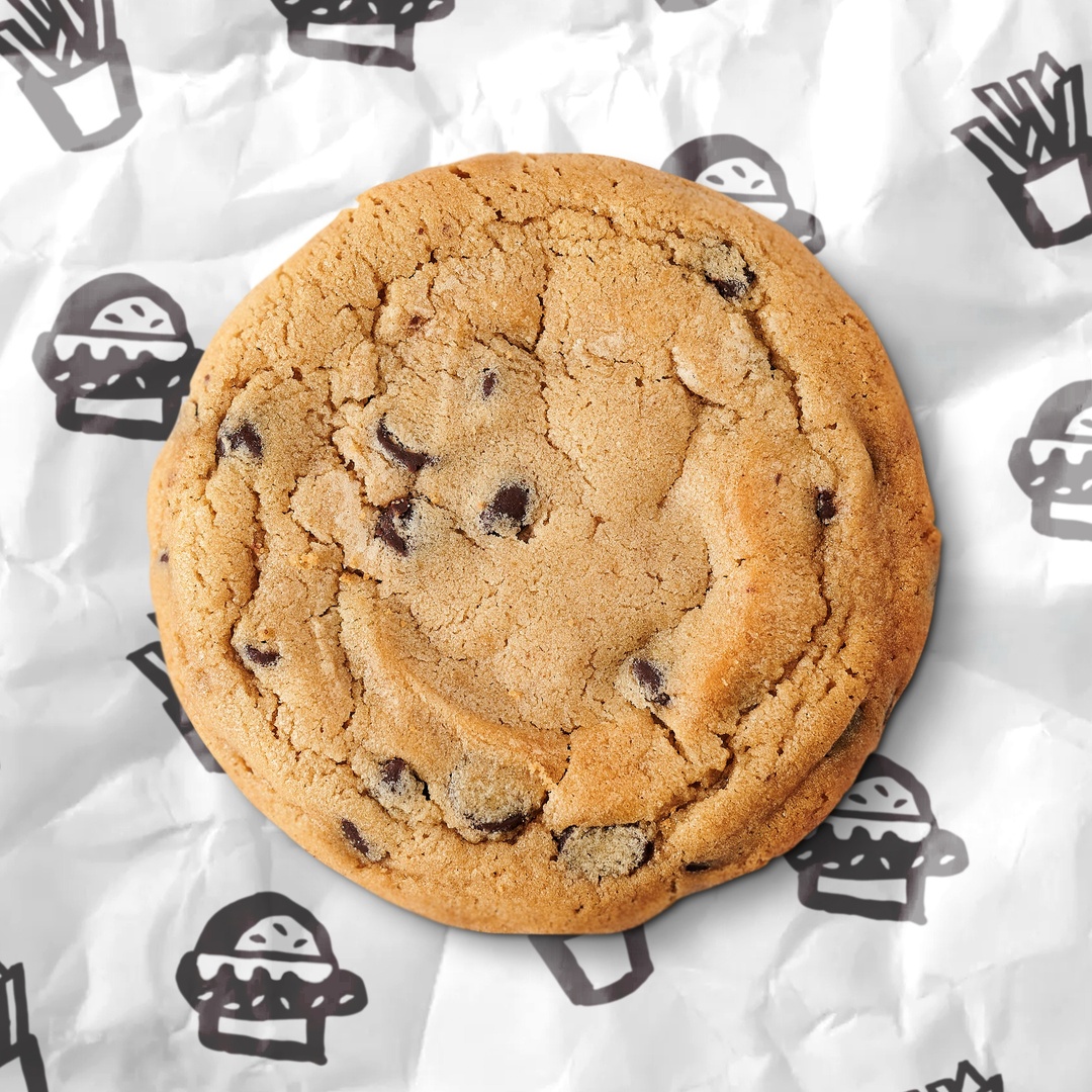 Order Classic Chocolate Chip Cookie food online from Outlaw Burger store, San Francisco on bringmethat.com