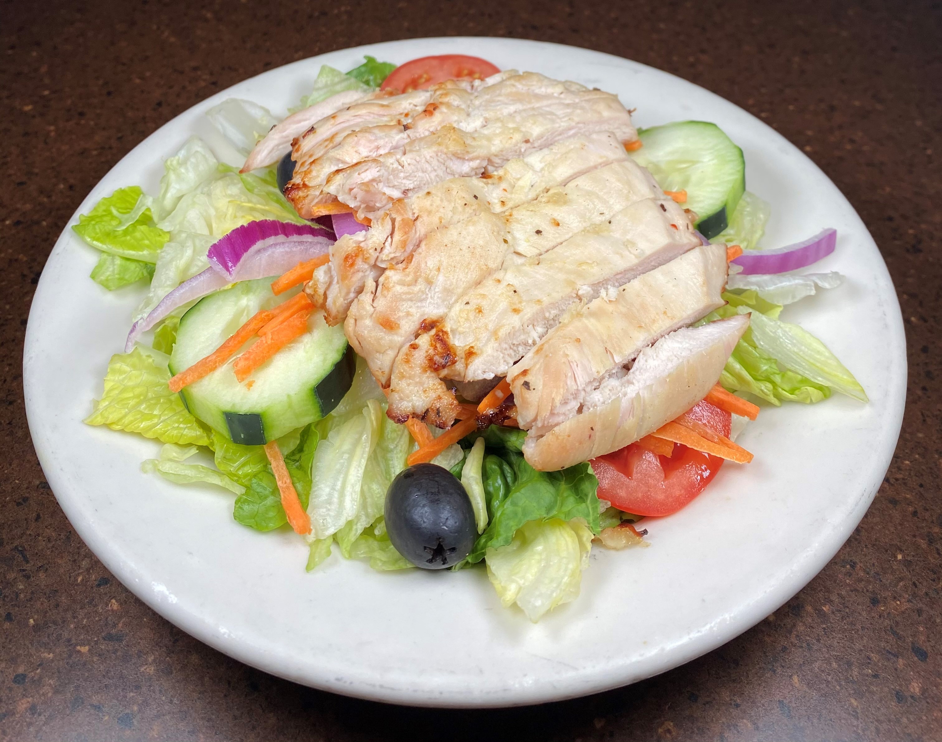 Order Kids' Garden Salad w/ Grilled Chicken food online from Franklin Chateau store, Franklin on bringmethat.com