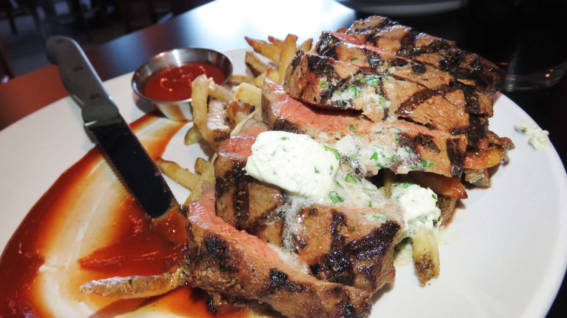 Order Steak Frites food online from Taxi Grille & Bar store, Omaha on bringmethat.com