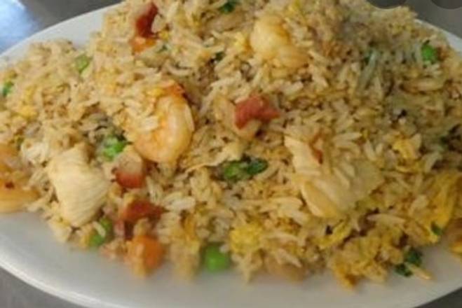 Order House Special Fried Rice food online from China King O'Fallon store, O'Fallon on bringmethat.com
