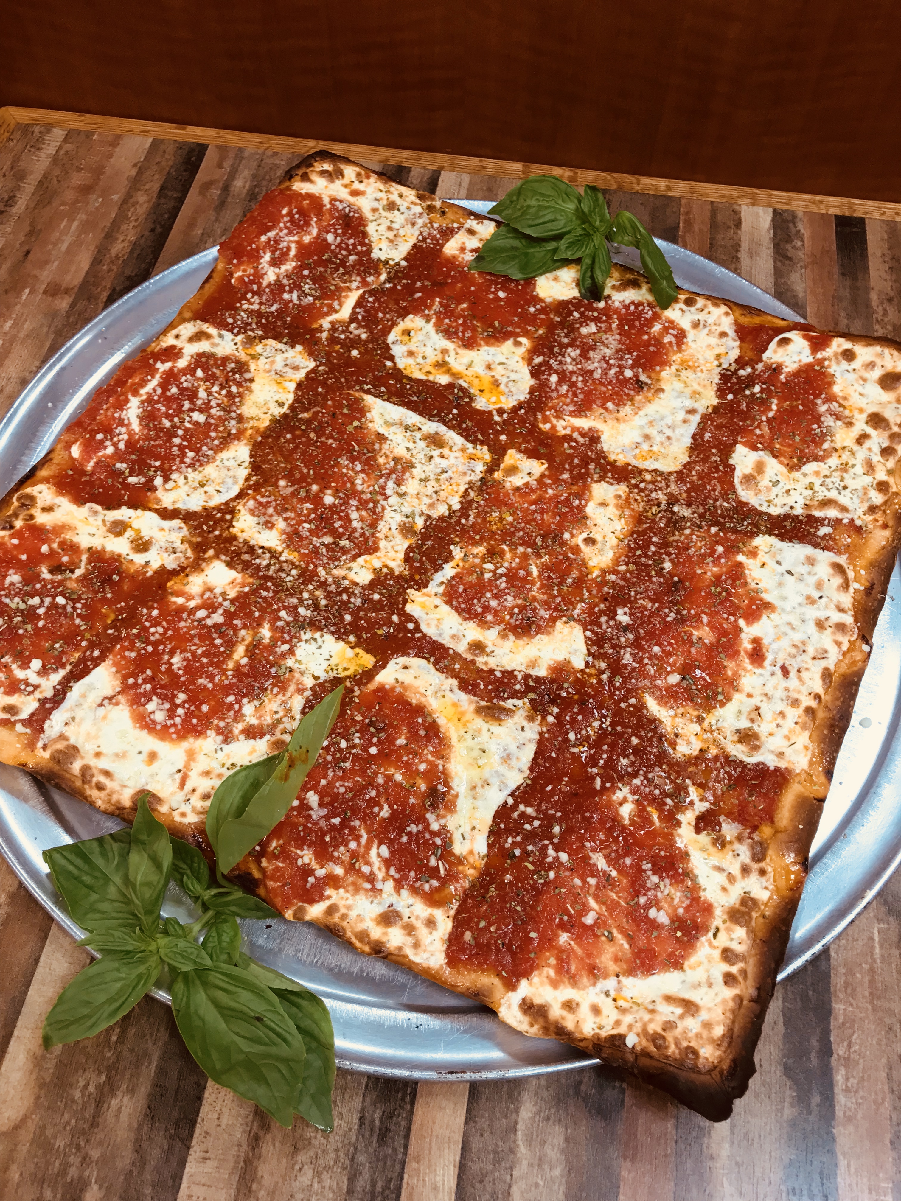 Order Grandma Pizza food online from Whitepoint pizzeria store, College Point on bringmethat.com