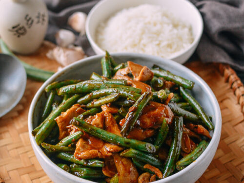 Order String Beans with Chicken food online from Hunan Taste store, Springfield on bringmethat.com