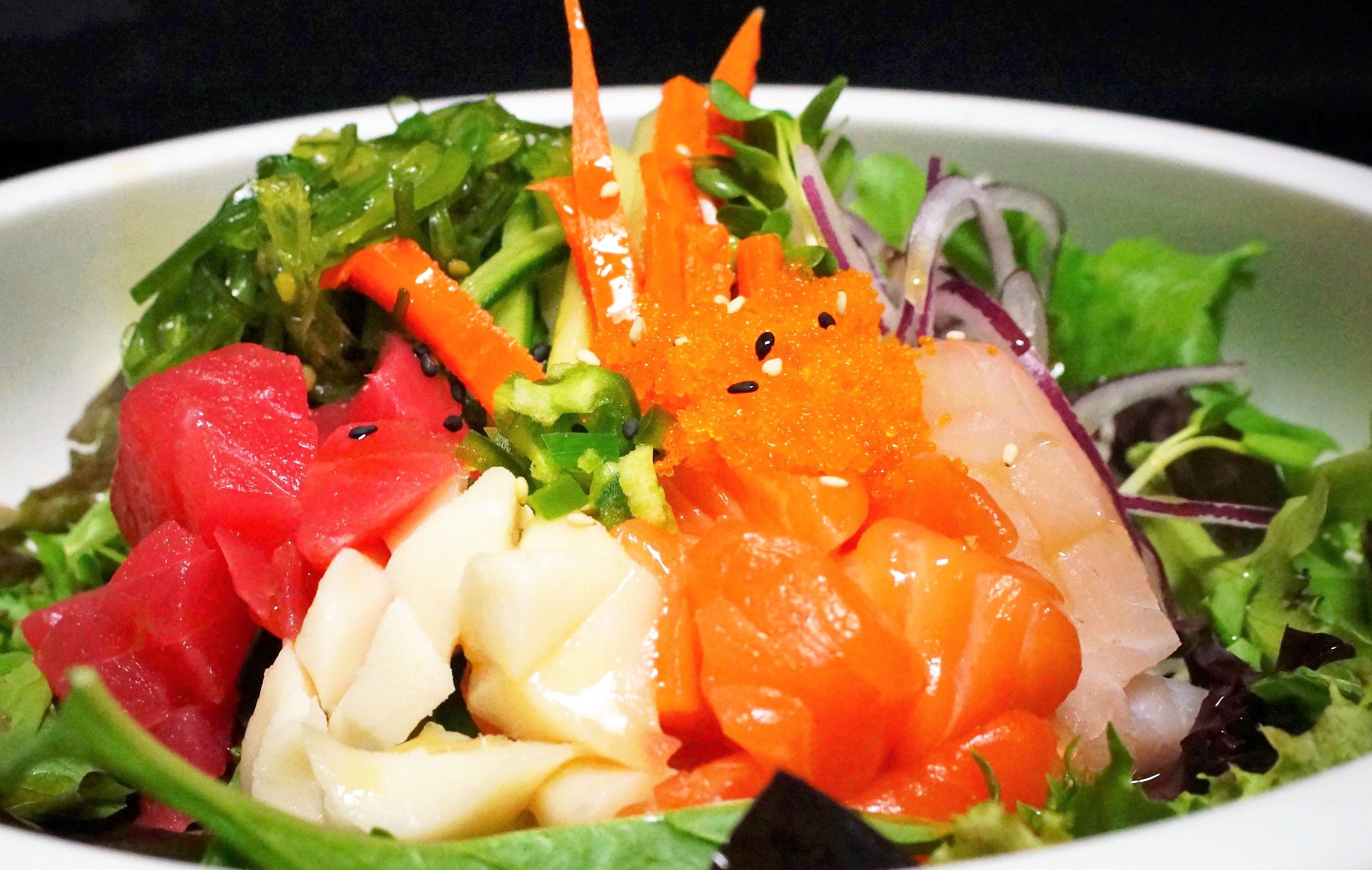 Order Spicy Chirashi food online from Sakura Sushi And Grill store, Albuquerque on bringmethat.com
