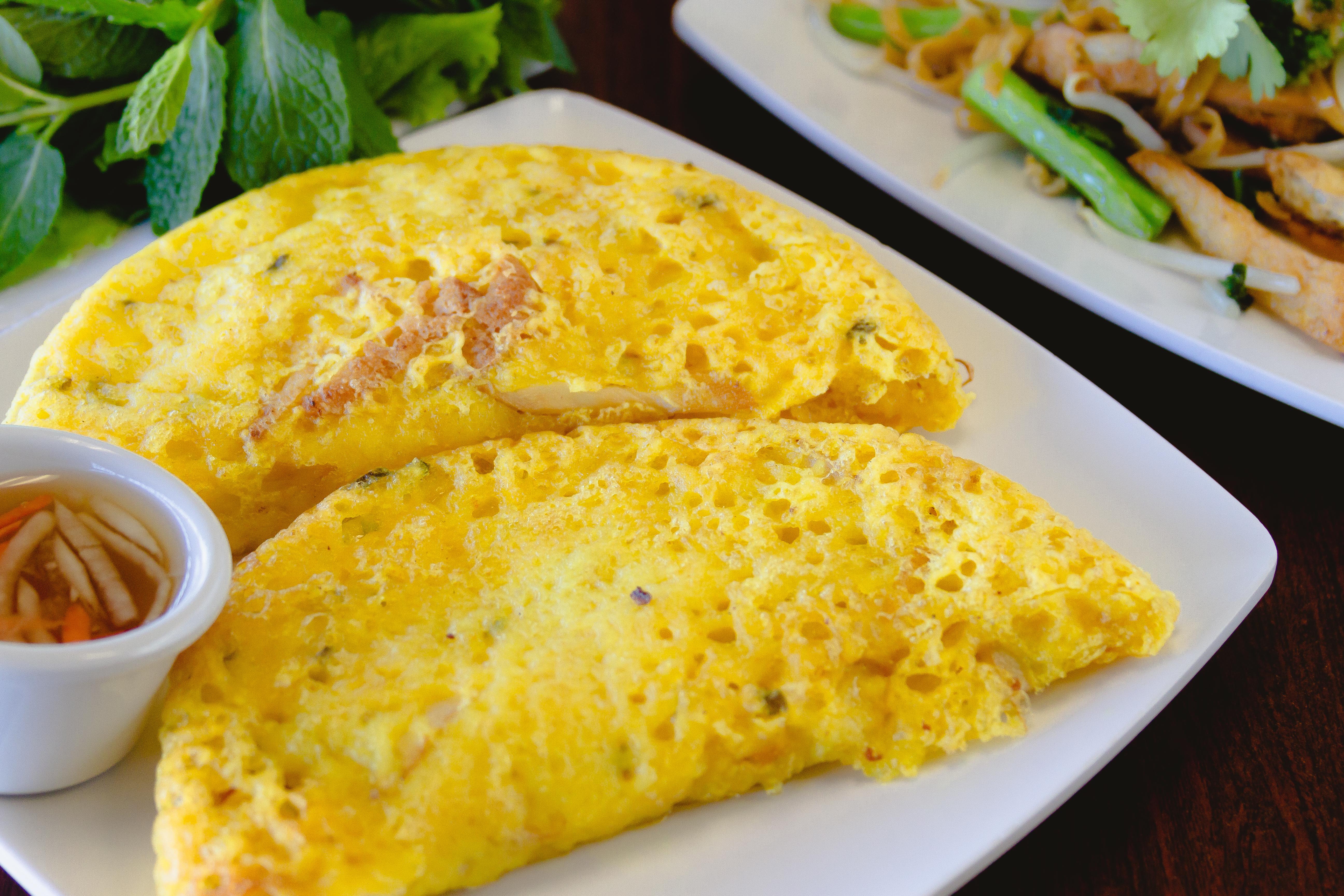 Order Vietnamese Pancake (Bánh Xèo) food online from Thanh Tinh Chay store, San Diego on bringmethat.com