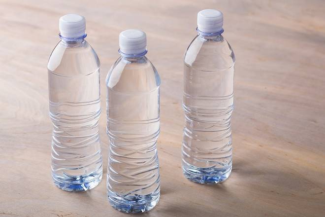Order Bottled Water (20oz) food online from Kneaders Bakery & Cafe store, Twin Falls on bringmethat.com