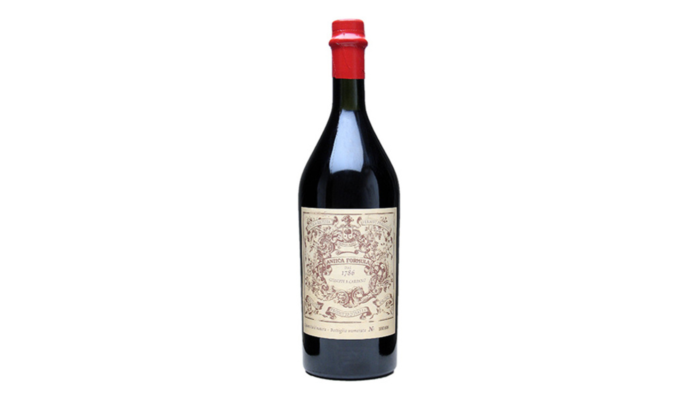 Order Carpano Antica Formula Vermouth 1L food online from Golden Rule Liquor store, West Hollywood on bringmethat.com