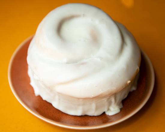 Order Cinnamon Roll food online from Colectivo Logan Square store, Chicago on bringmethat.com