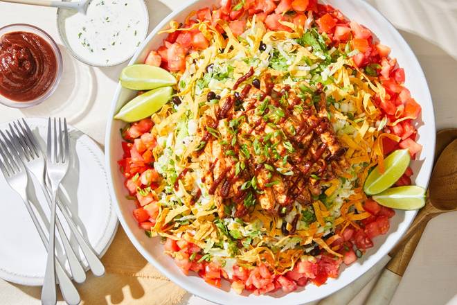 Order CATERING THE ORIGINAL BBQ CHICKEN CHOPPED SALAD food online from California Pizza Kitchen store, Pleasanton on bringmethat.com