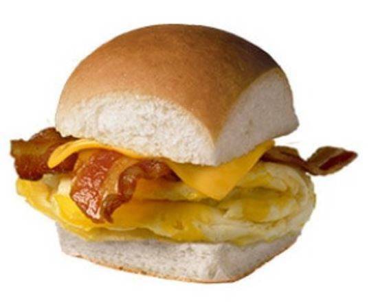 Order BACON BREAKFAST SLIDER CAL 260 food online from White Castle store, Fairview Hts. on bringmethat.com