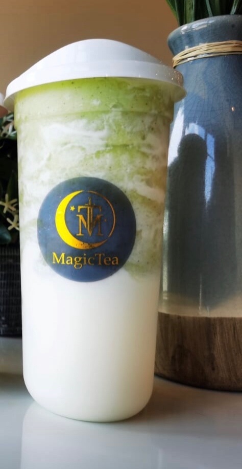 Order Kiwi Smoothie  food online from Magic Tea store, La Verne on bringmethat.com