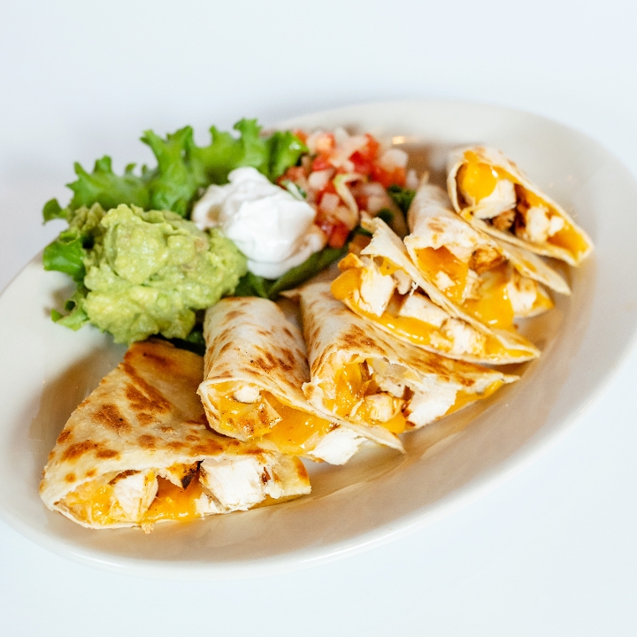 Order Fajita Chicken Quesadilla food online from El Fenix Mexican Restaurant store, Greenville on bringmethat.com