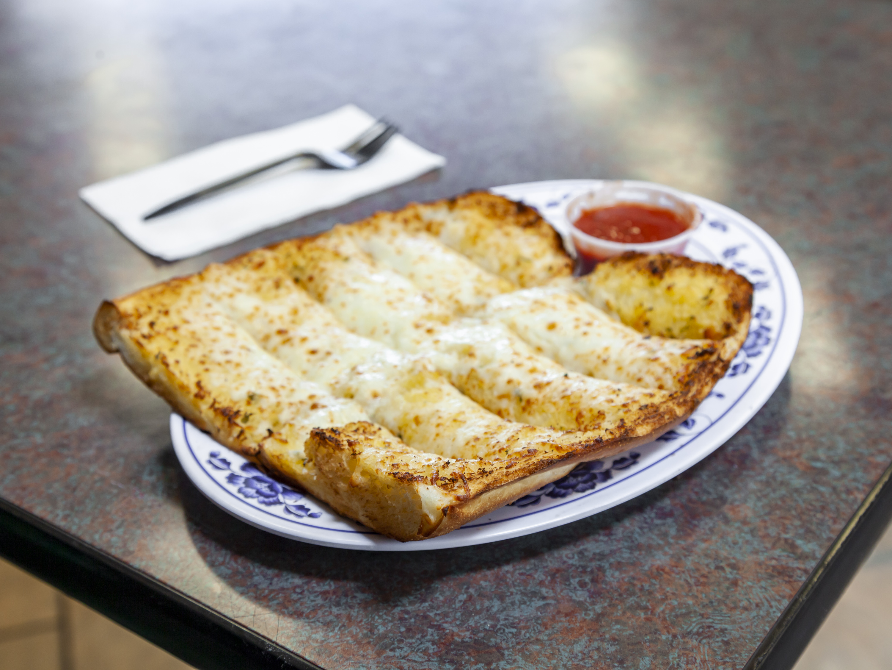 Order Cheese Garlic Bread food online from Grub Zone store, San Francisco on bringmethat.com