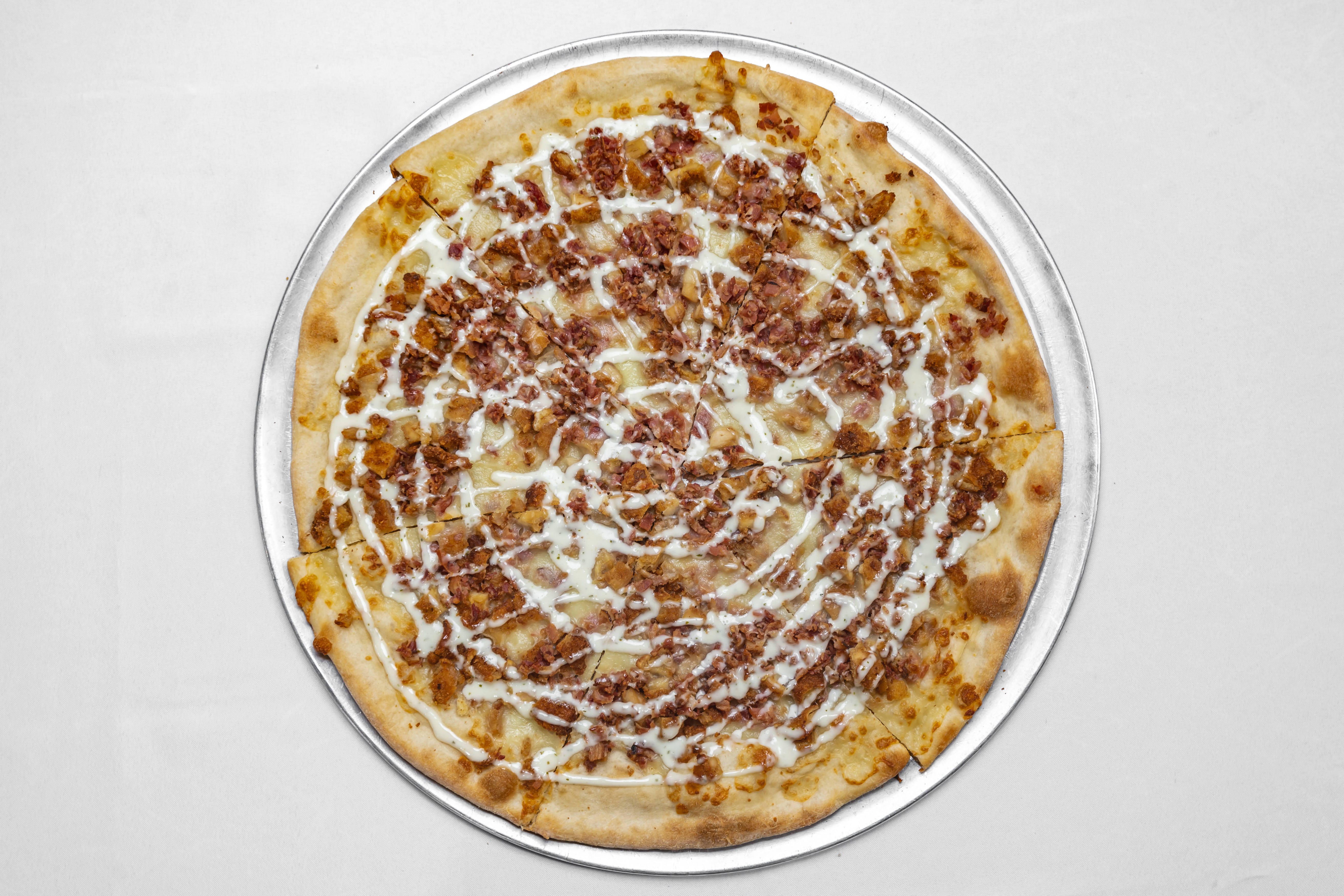 Order Chicken, Bacon & Ranch Pizza - Personal 12'' food online from Leo Pizza Italian Restaurant store, Washington on bringmethat.com