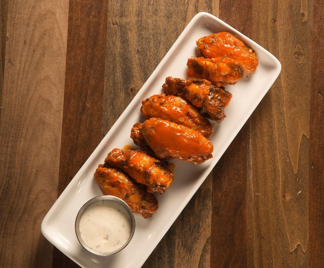 Order Wings - Appetizer food online from Aurelio's Pizza store, Chicago Heights on bringmethat.com