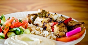 Order Garlic Chicken Kabob & Rice Combo food online from Woody's Oasis store, East Lansing on bringmethat.com
