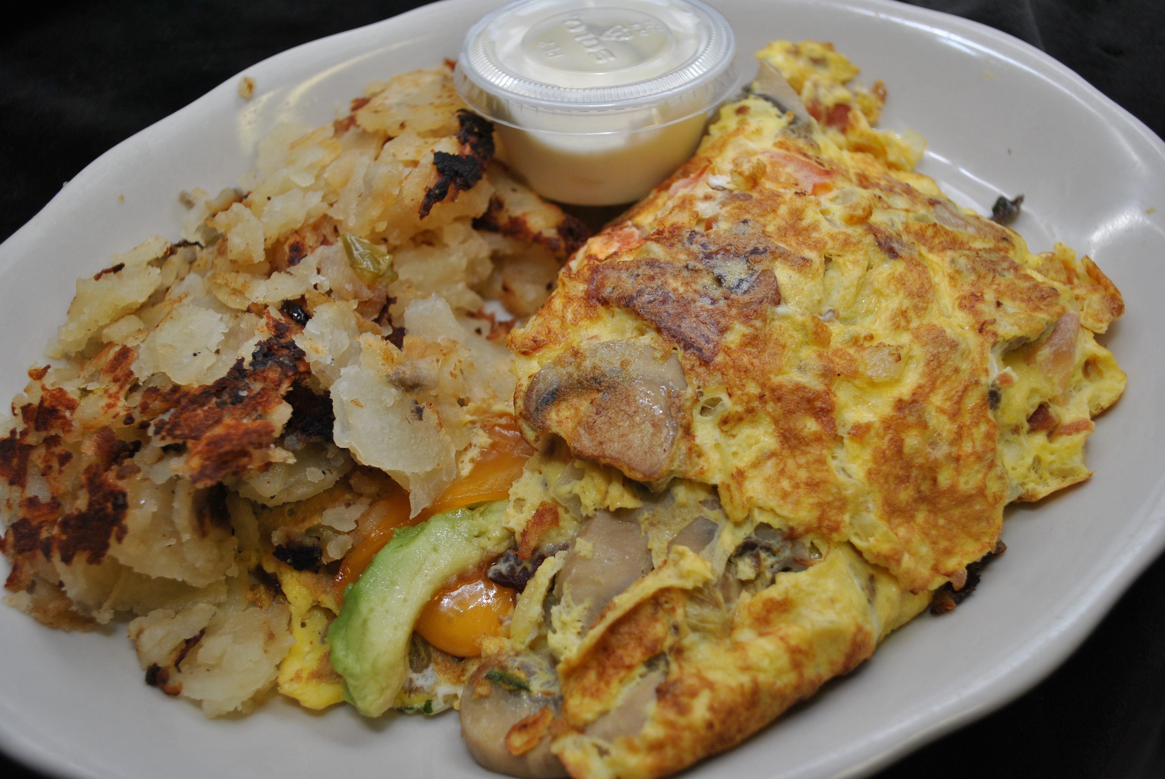 Order Pepper and Onion Omelette food online from Crosstown diner store, Bronx on bringmethat.com