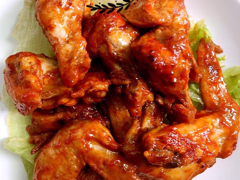 Order W2. Spicy Buffalo Wings 辣鸡翅 food online from Crystal Jade Chinese Restaurant  store, Saint Paul on bringmethat.com