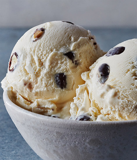 Order Vanilla Swiss Almond Ice Cream food online from Haagen Dazs store, Atlanta on bringmethat.com