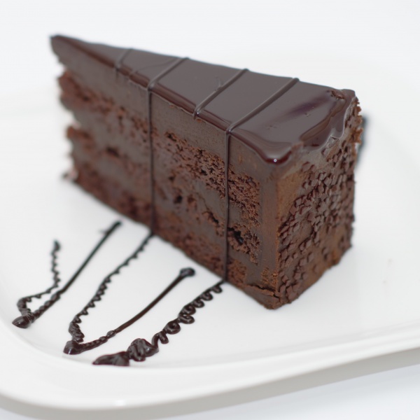 Order Chocolate Cake food online from Soprano's Pizza & Pasta store, Seattle on bringmethat.com