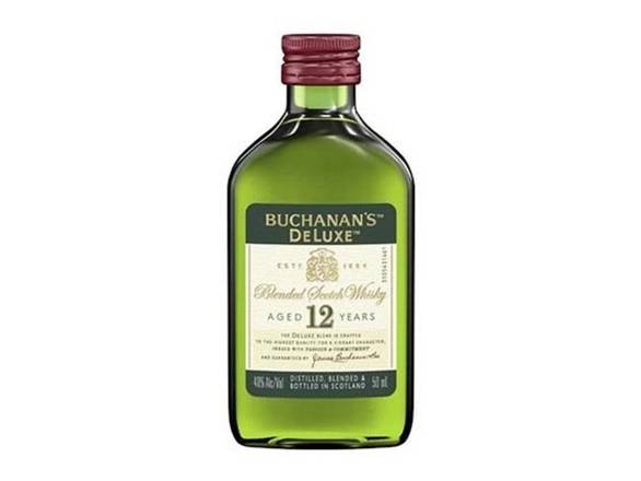 Order Buchanan's DeLuxe Aged 12 Years Blended Scotch Whisky - 50ml Bottle food online from Josh Wines & Liquors Inc store, New York on bringmethat.com