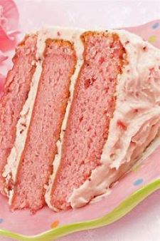 Order Strawberry Cake food online from Ms. V Sweet Shop store, Savannah on bringmethat.com