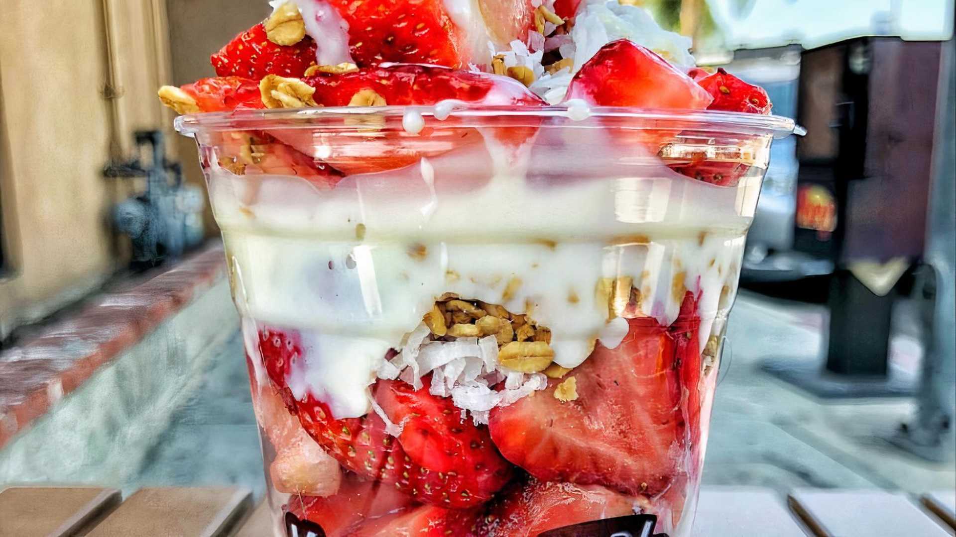 Order Fresas con Crema food online from Krazy Cup store, Downey on bringmethat.com