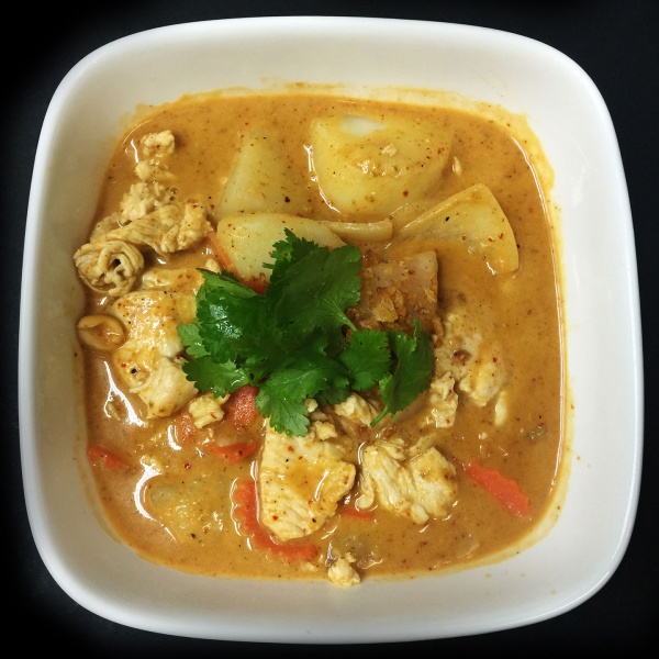 Order C4. Massaman Curry food online from Williamsburg Thai store, Brooklyn on bringmethat.com