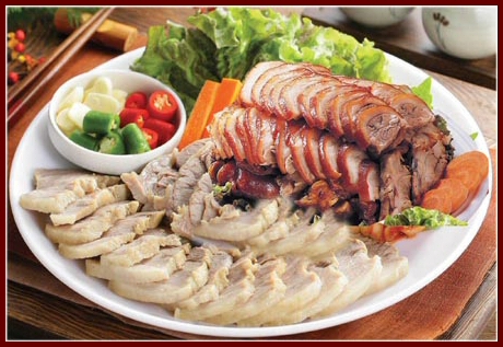Order 보쌈+족발 Braised Pork Belly and Braised Pork Feet food online from Duri Pocha store, Ridgefield on bringmethat.com