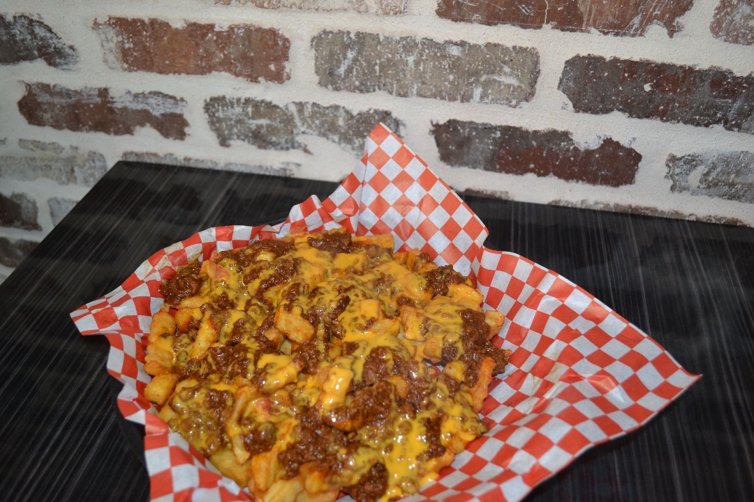 Order Chili Cheese Fries food online from La Burgers & Daiquiris store, Houston on bringmethat.com