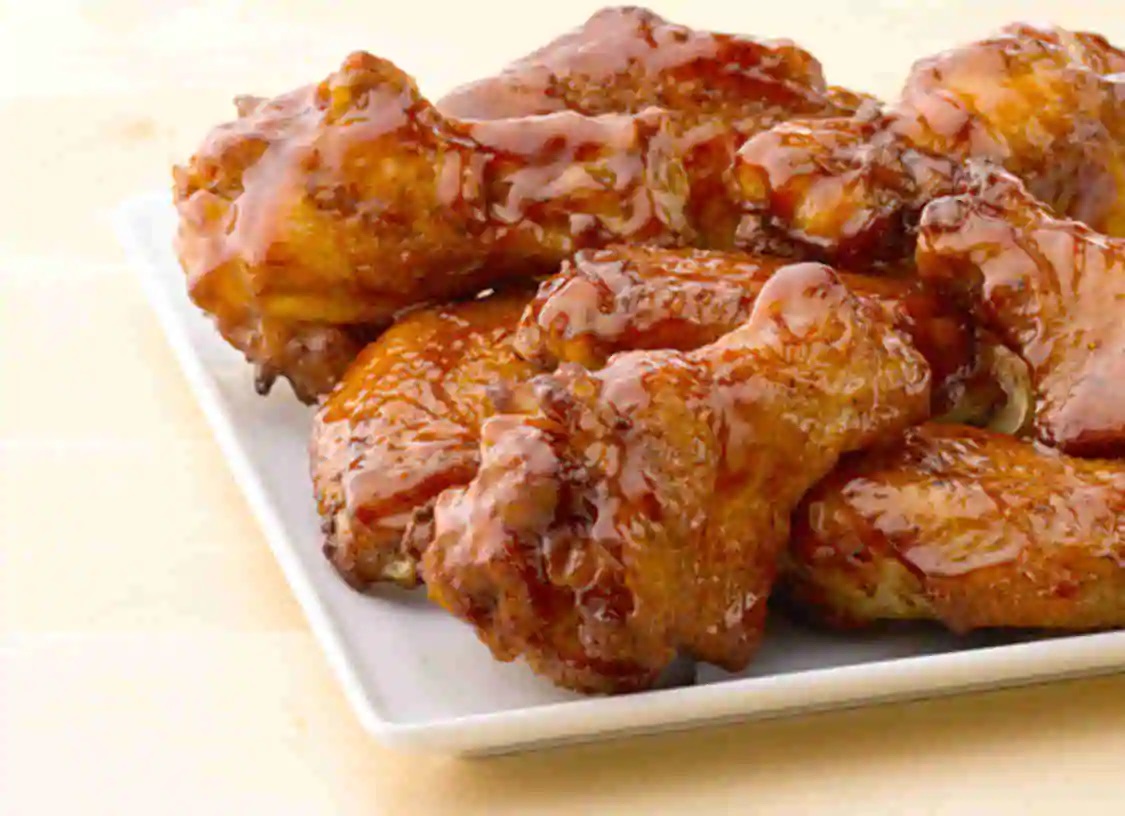 Order 8 PCS WINGS food online from Papa Johns store, Mount Sinai on bringmethat.com