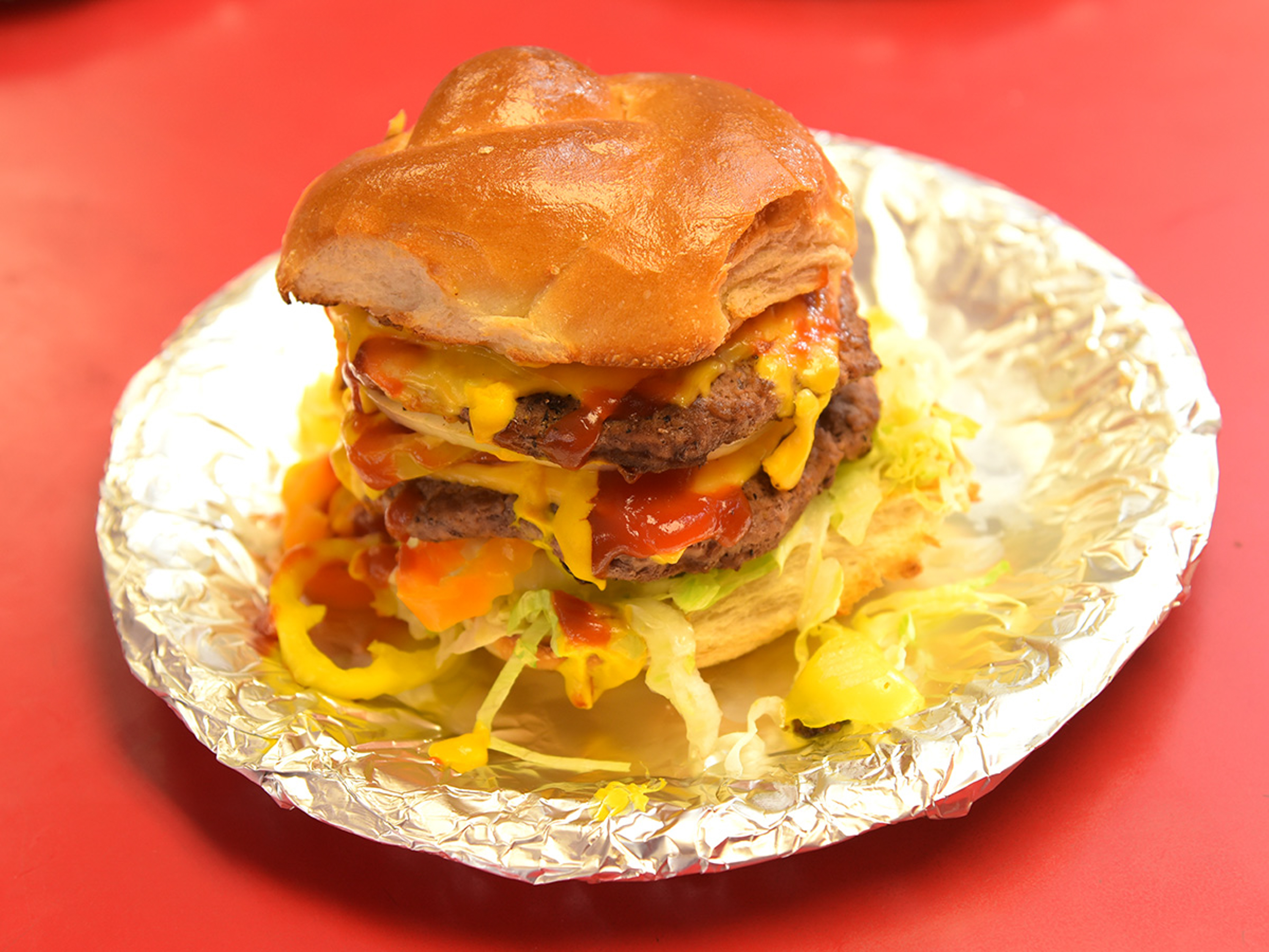 Order Cheeseburger food online from R Pizzeria store, Rochester on bringmethat.com