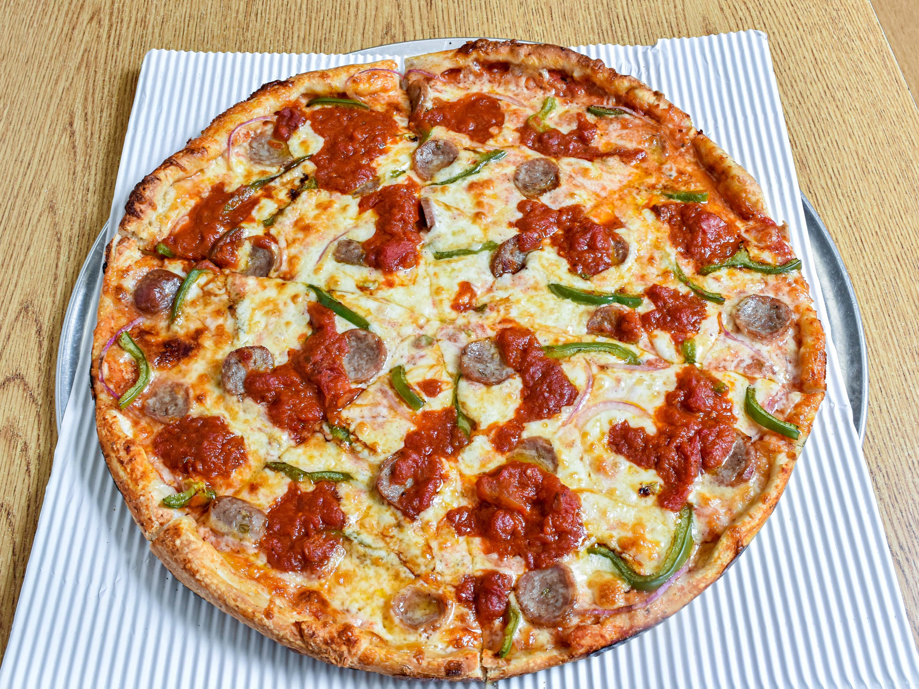 Order House Special  Pizza food online from Nick's Place store, Lexington on bringmethat.com