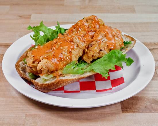 Order Spicy Chicken Sub food online from Smith & Clarkson Cafe store, Burke Centre on bringmethat.com
