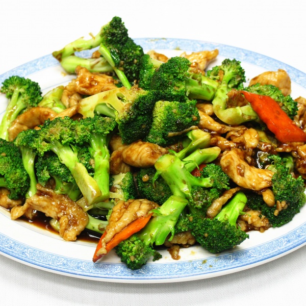 Order Chicken with Broccoli food online from Red Lantern Chinese Cuisine store, Glendora on bringmethat.com