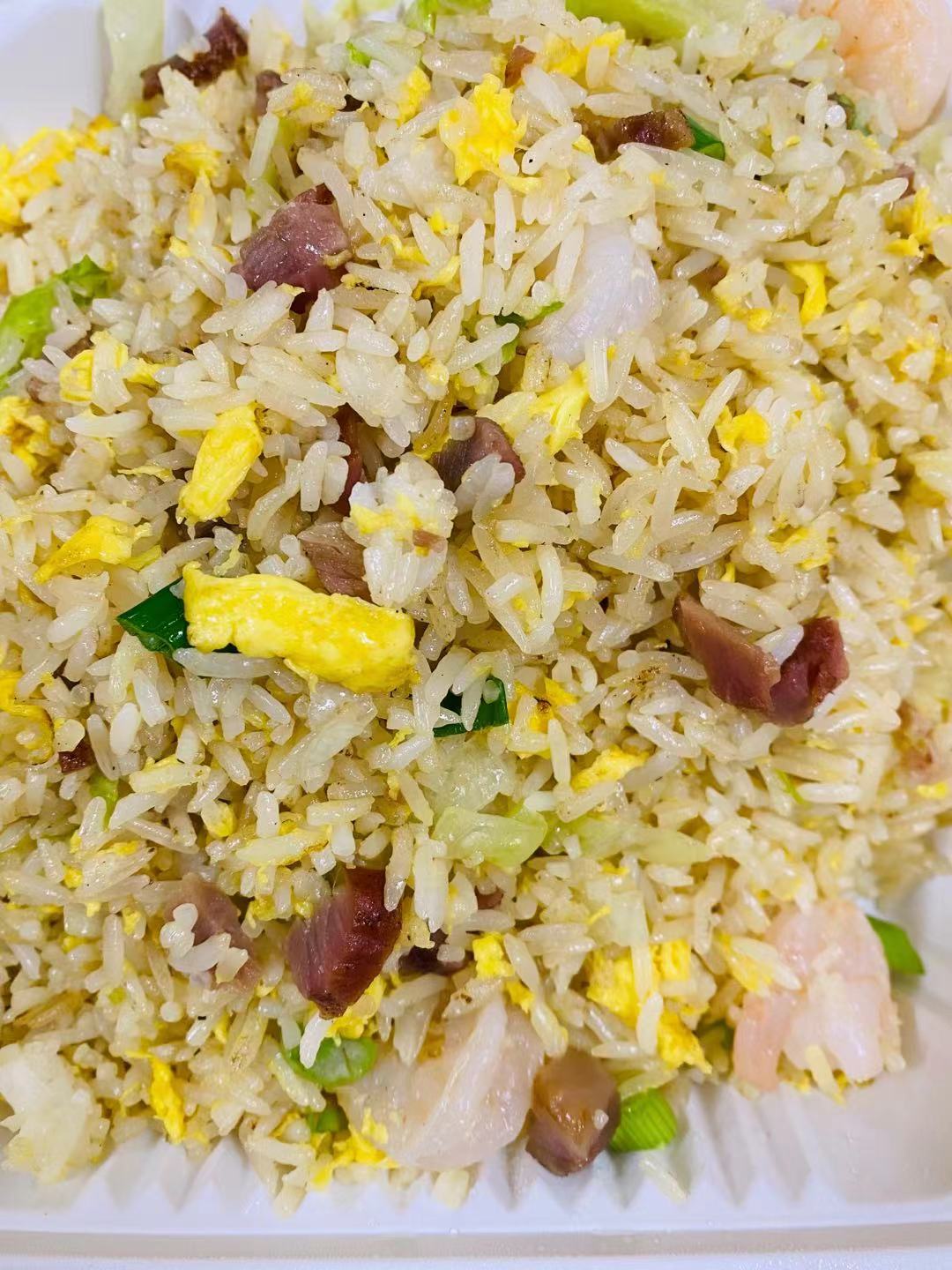 Order yang chow  fried rice 揚州炒飯 food online from Dim Sum Club store, San Francisco on bringmethat.com
