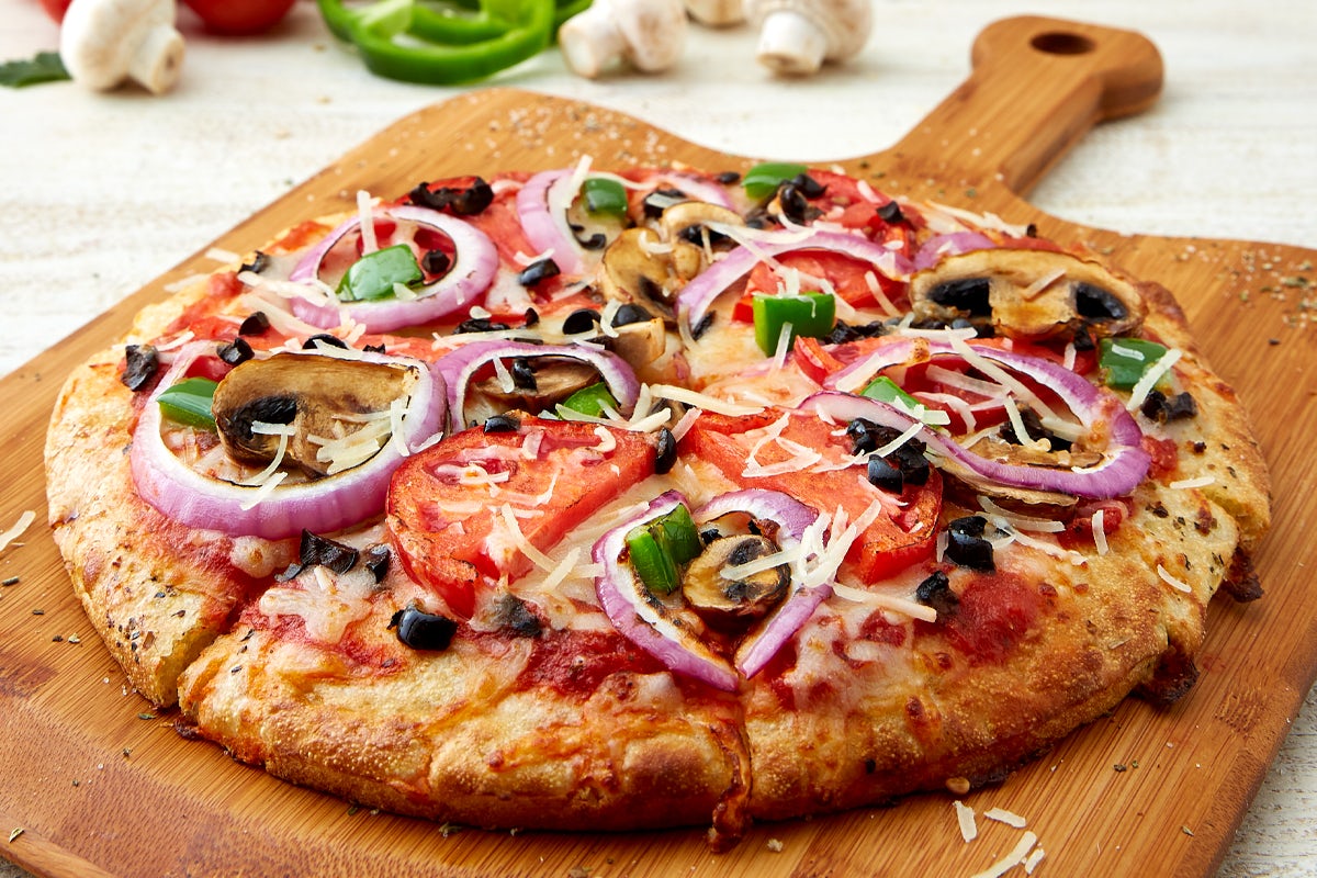 Order Veggie Supreme Pizza food online from Schlotzskys Deli store, Humble on bringmethat.com