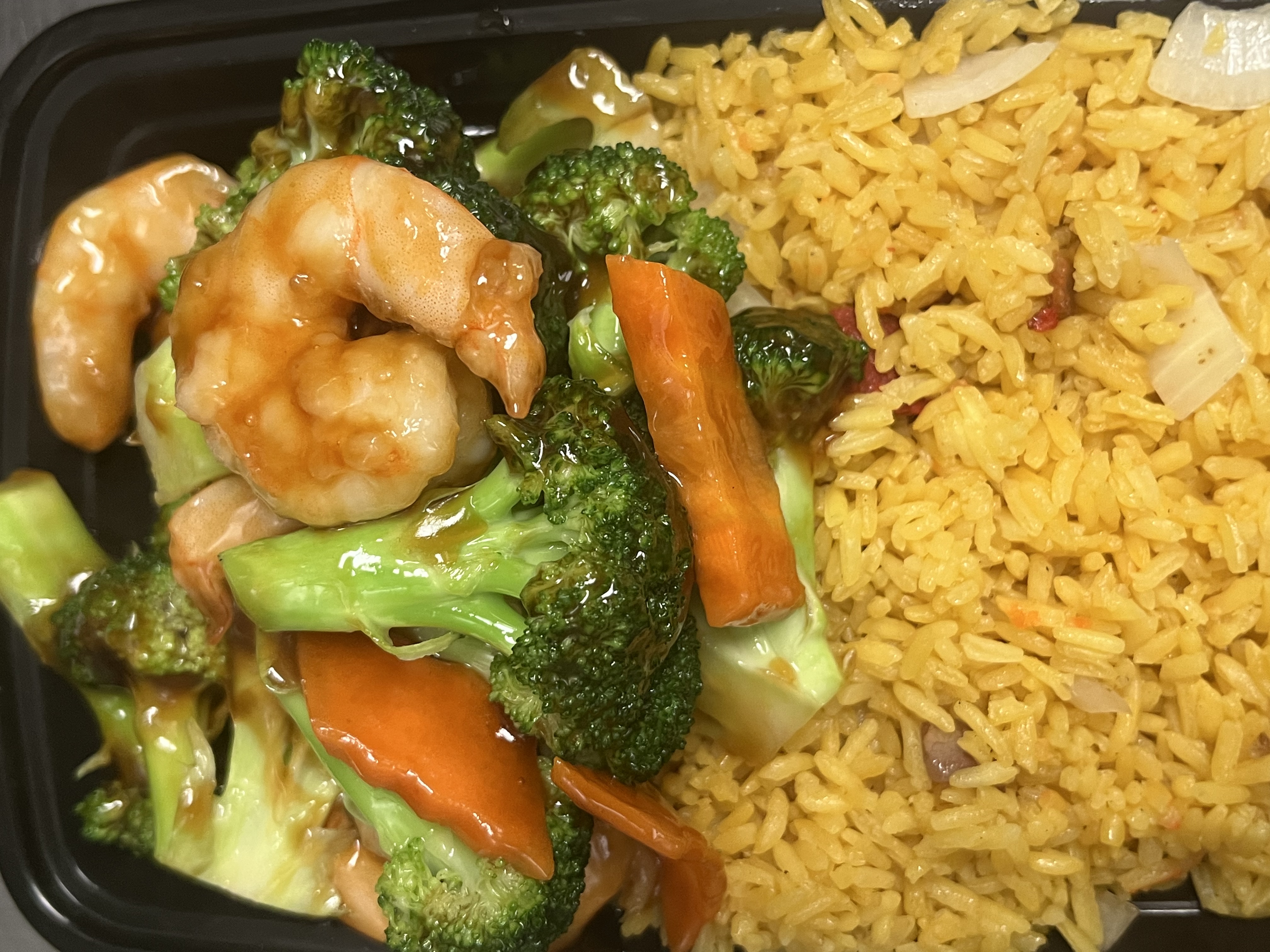 Order C6. Shrimp with Broccoli Combo Plate food online from China One store, Wilmington on bringmethat.com