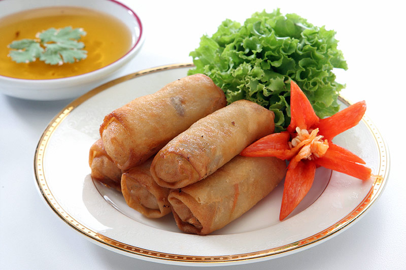 Order A8. Chicken or Duck Roll food online from Boonton Thai Cuisine store, Boonton on bringmethat.com